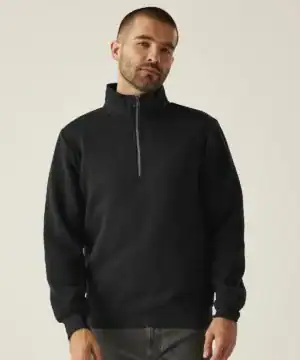 High-quality black men's ¼ zip sweatshirt for casual and sportswear. Comfortable and durable with a front zip and ribbed cuffs.